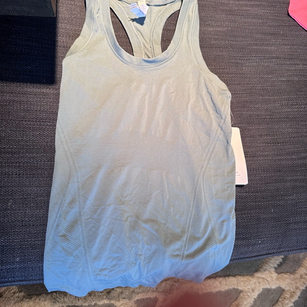 Athleta momentum seamless tank